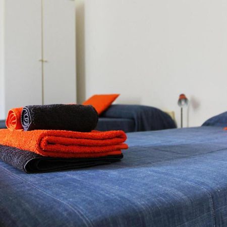 B&B Marge Oltrona di San Mamette Екстер'єр фото