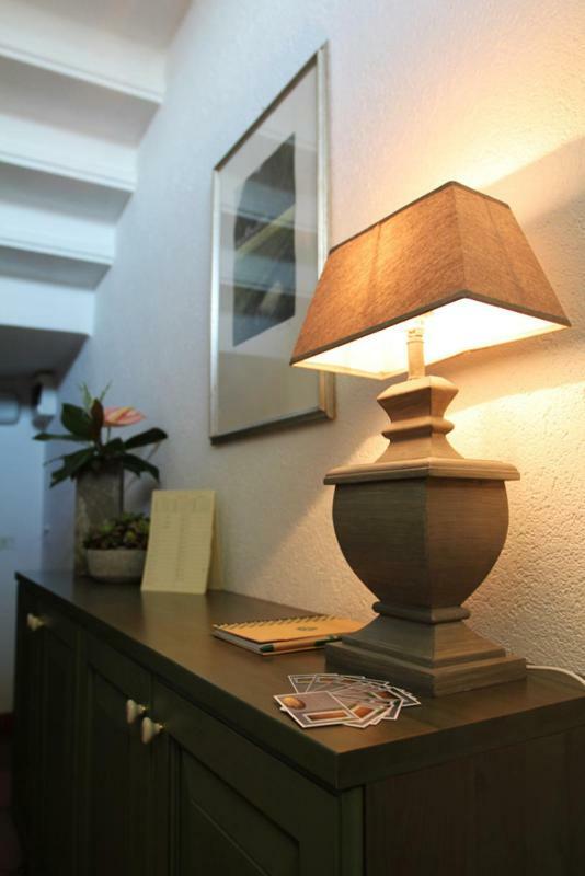 B&B Marge Oltrona di San Mamette Екстер'єр фото